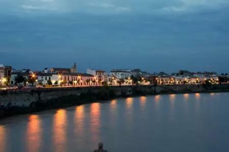 Apartamentos La Ribera Córdoba Exteriör bild